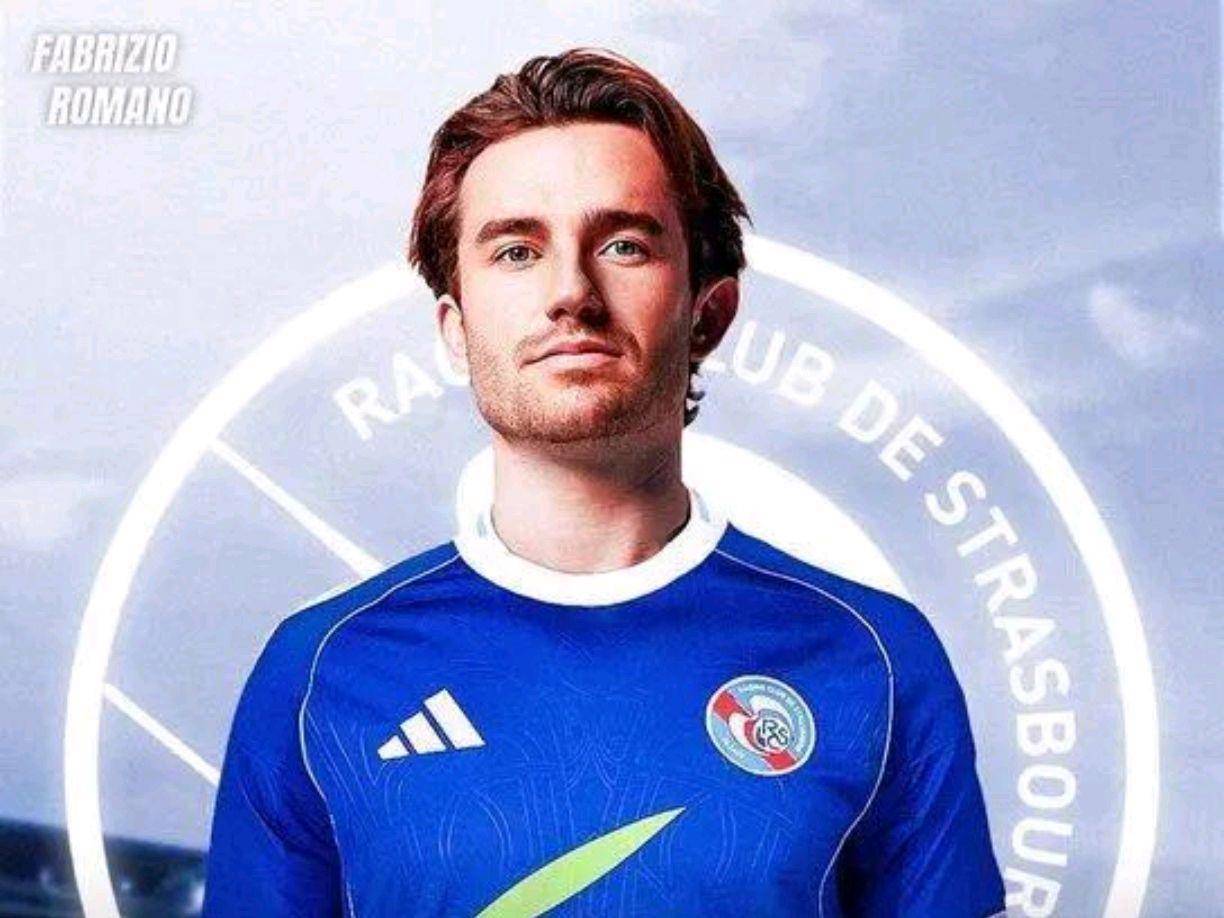 关于切尔西国际比赛日更衣室发声，志在法甲名次提升，球迷炸锅，更衣室氛围转暖的信息