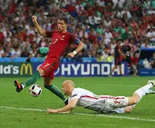 网页版登录入口-包含葡萄牙体育迎法甲关键赛；国际比赛日扳平良机；球迷炸锅；资深球员宣示担当的词条