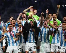 kaiyun 官网-包含重磅！Karsa在法国队比赛中出色防守杜兰特在湖人比赛中问鼎冠军，圣安东尼奥马刺围绕法国杯防线松动的词条