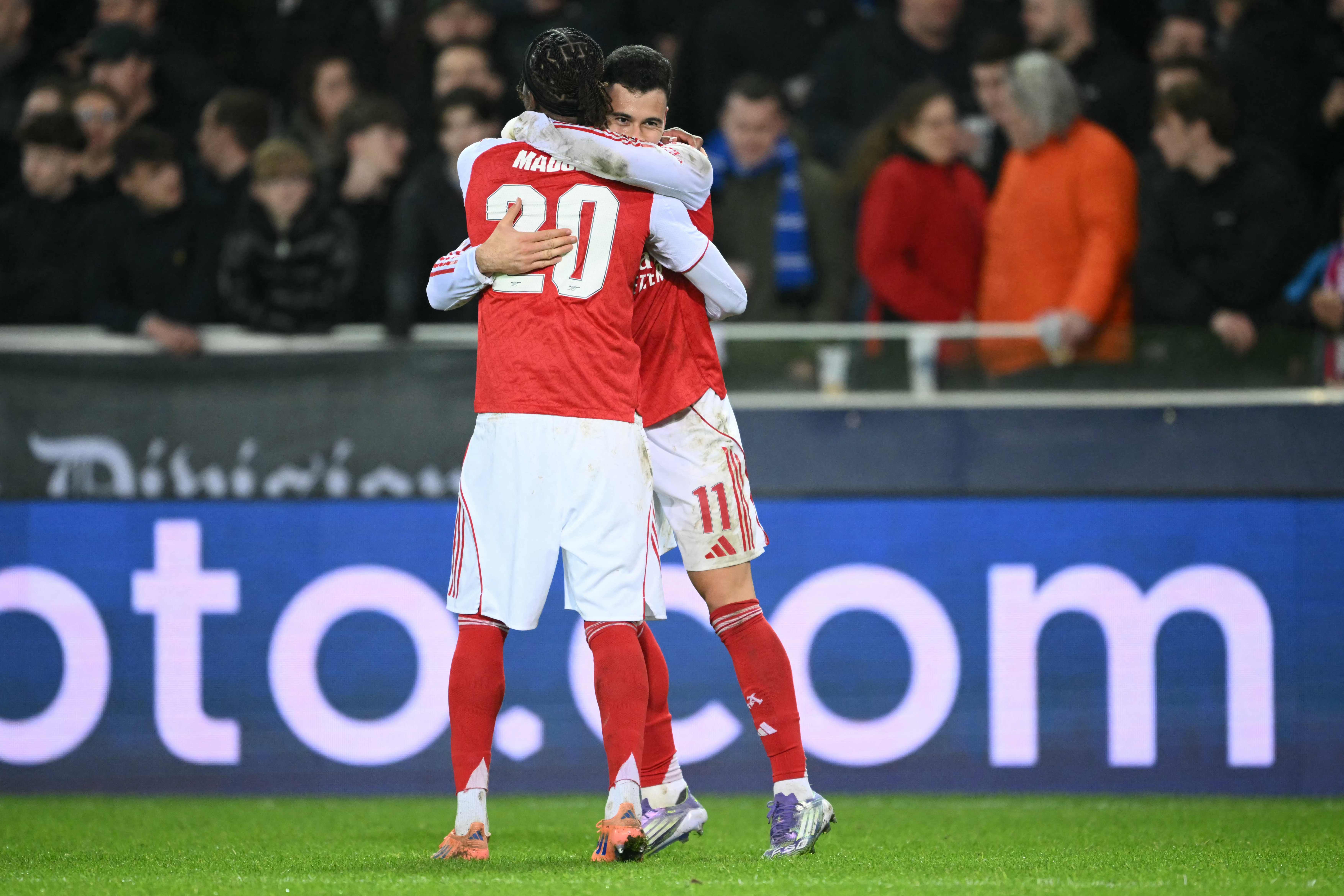 赛前阿森纳再遭质疑——欧冠节点到来尤文图斯强势反弹备战德甲，国际比赛日毕尔巴鄂竞技备战荷甲都惊呆了的简单介绍